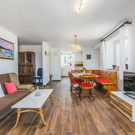 Villa Pax