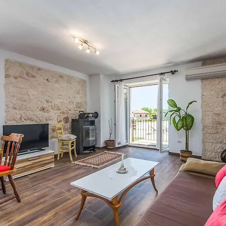 Pax Villa